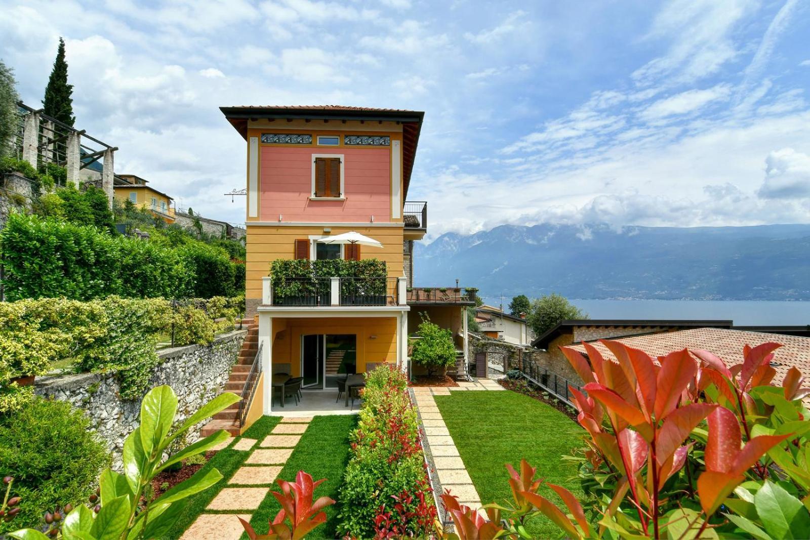 Bed and Breakfast Il Sogno Sul Lago Gargnano Exterior foto